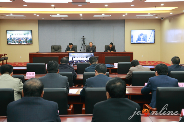 做好环境保护各项工作 保障APEC期间空气质量