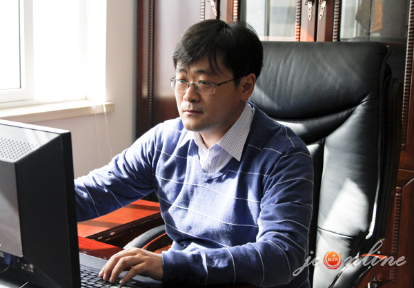 ������7����ѡɽ��ʡ������ѧ��������ͷ��