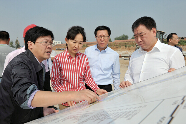 ��ί����ž�Ƽ�ڵ�������ʪ�ع�԰����