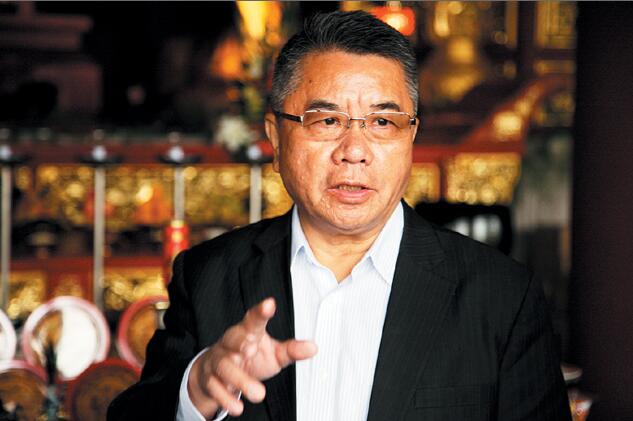 叶宏灯接受本报记者采访