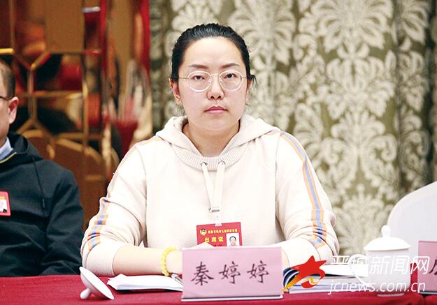 政协委员秦婷婷:中小学生思想道德教育亟待加强